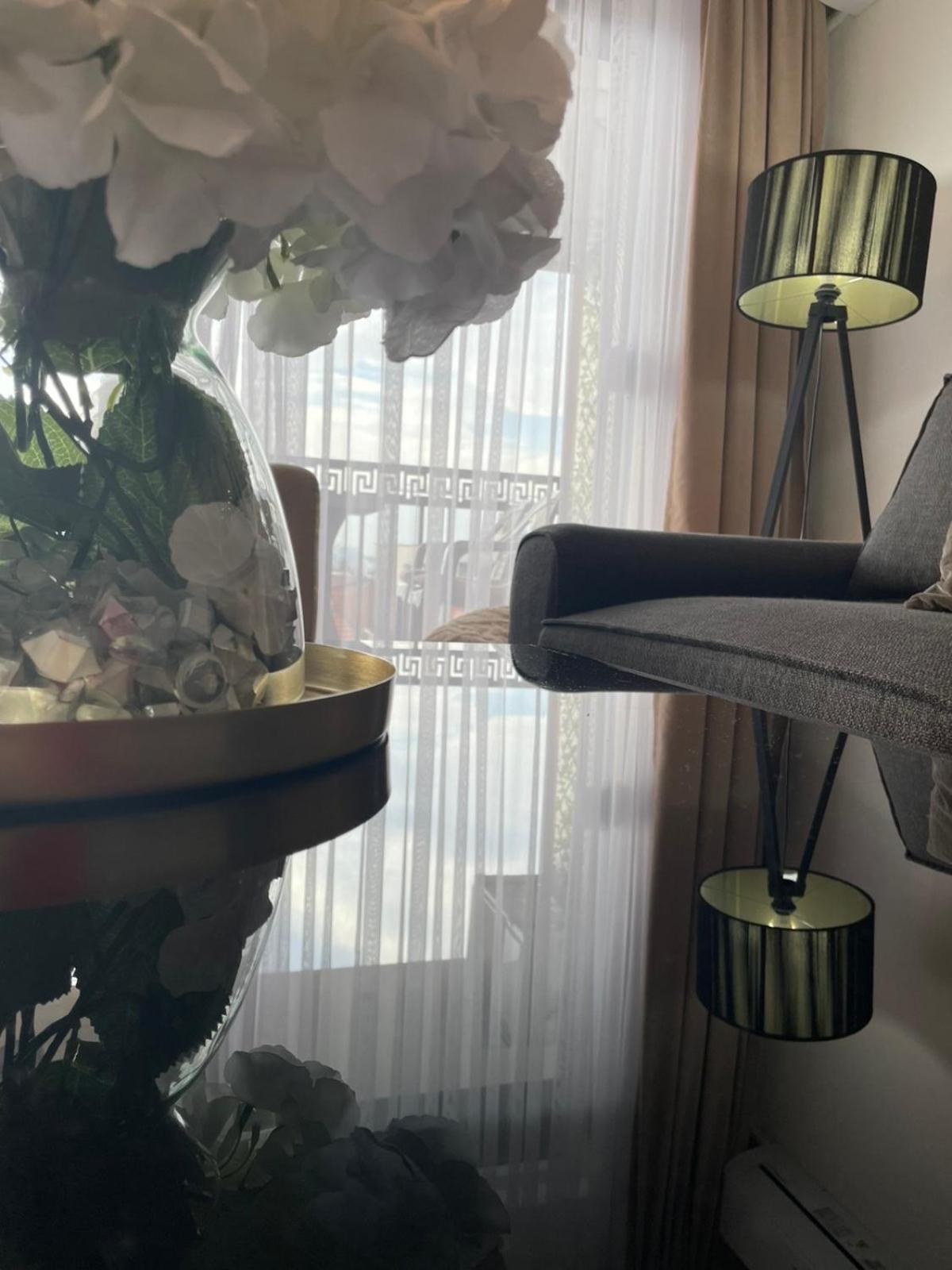 Apartment Prizreni-Free Private Parking מראה חיצוני תמונה