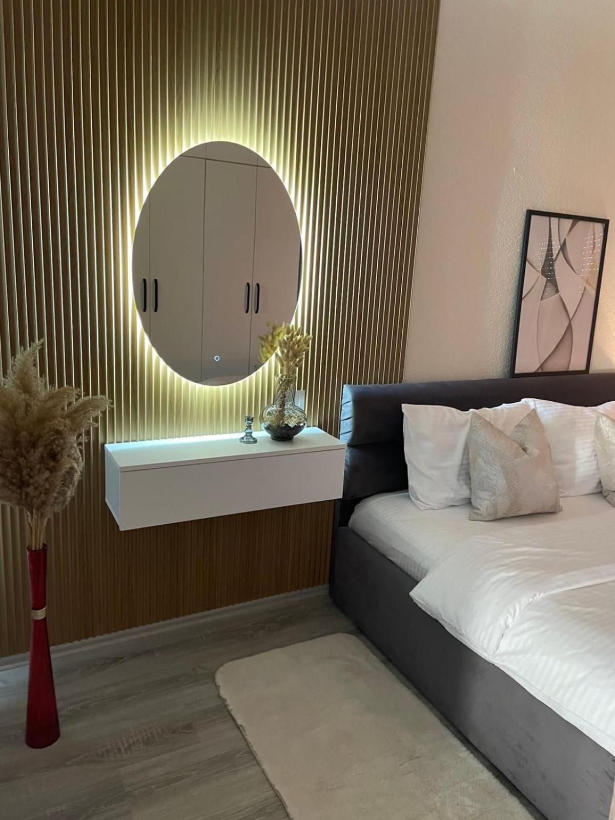 Apartment Prizreni-Free Private Parking מראה חיצוני תמונה