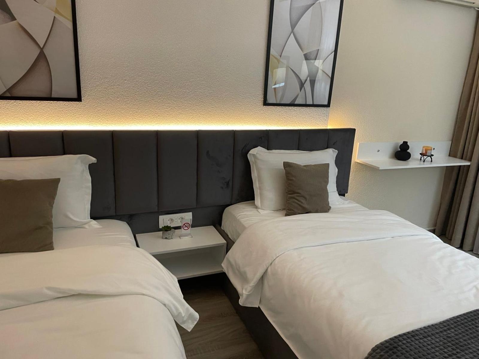 Apartment Prizreni-Free Private Parking מראה חיצוני תמונה