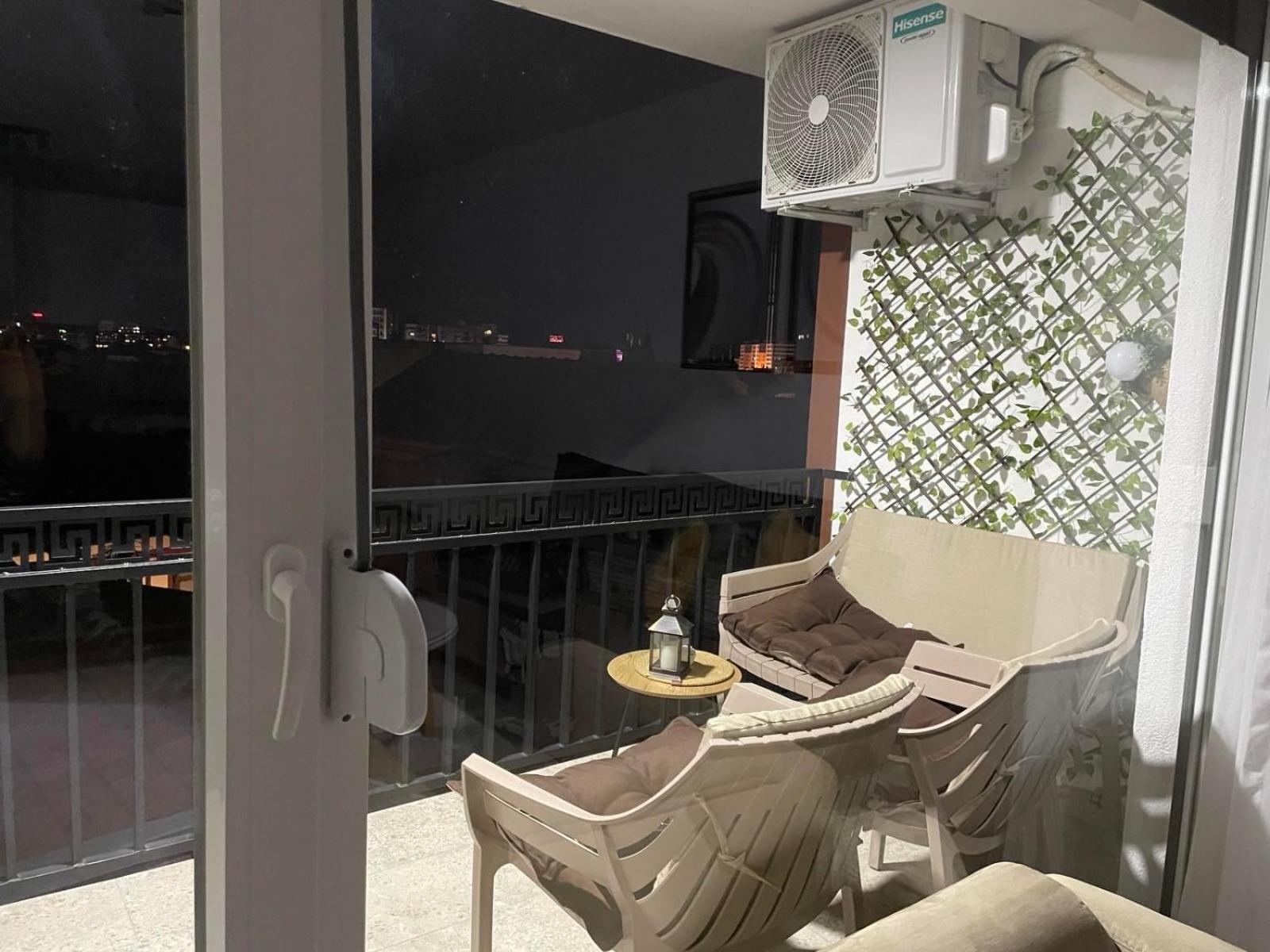 Apartment Prizreni-Free Private Parking מראה חיצוני תמונה